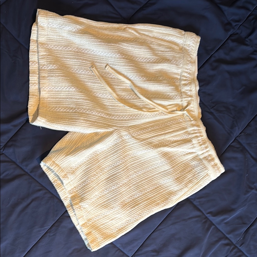 Zara Off-White Textured Shorts
